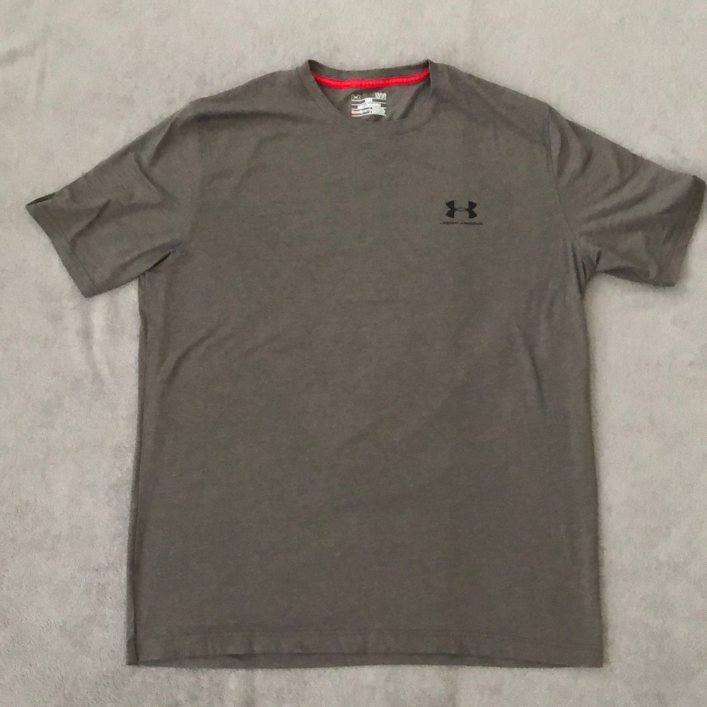 Under Armour Gray Heat Gear T-shirt Large